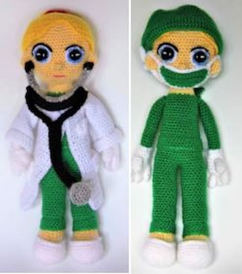 Doctor y doctora amigurumi crochet
