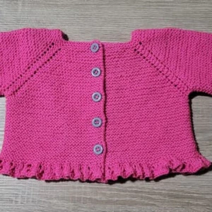 Patrón chaqueta corta bebé con volante