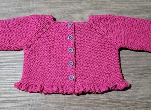 Patrón chaqueta corta bebé con volante