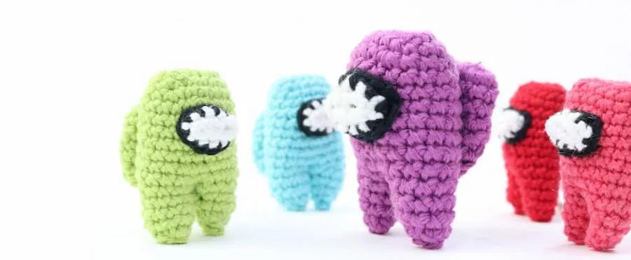 Among Us tripulante amigurumi crochet
