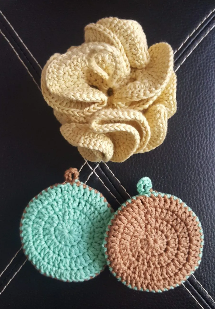 Patrón gratis esponja y discos desmaquilladores