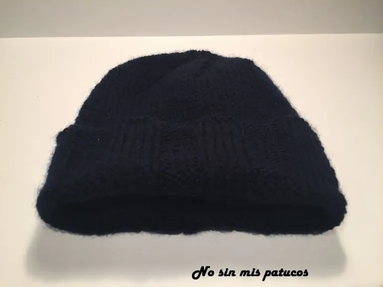Patrón gratis gorro hombre dos agujas
