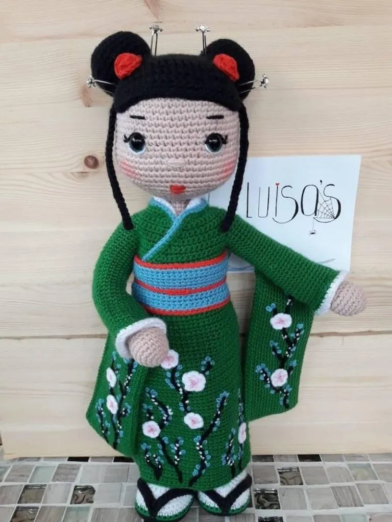 Patrón gratis muñeca Jade amigurumi