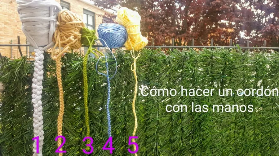 Cómo hacer cordón con las manos