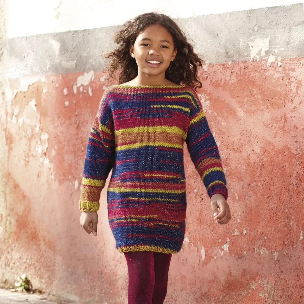 Patrón gratis vestido niña a dos agujas Style