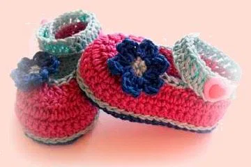 Zapatitos bebé ganchillo