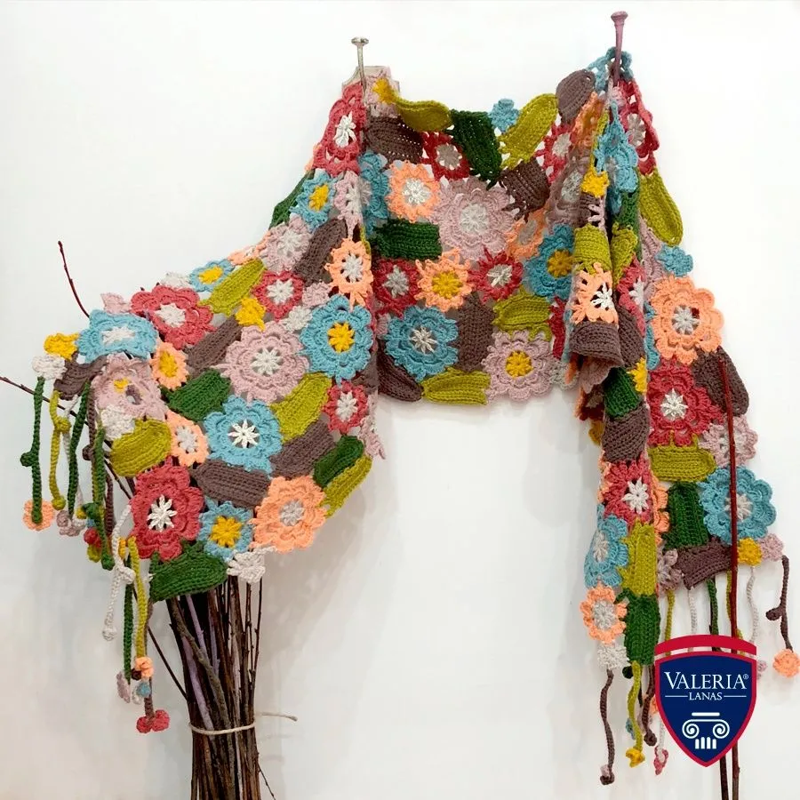 Patrón gratis chal flores crochet