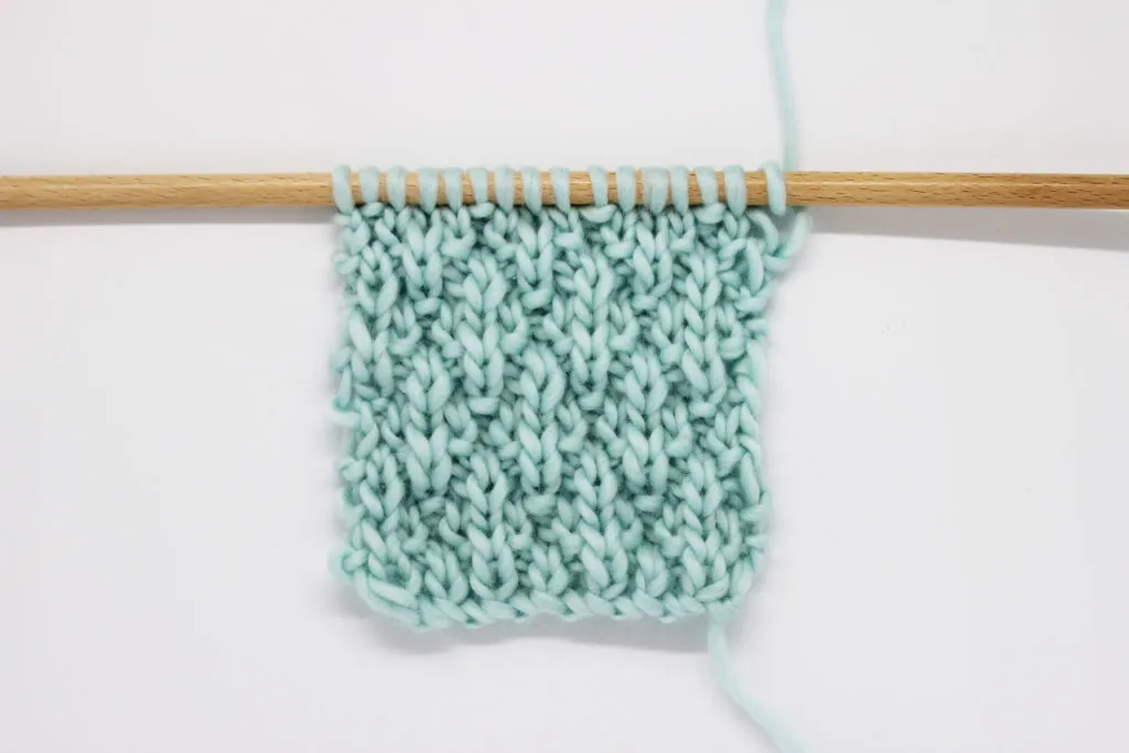 Cómo tejer el punto Seersucker a dos agujas