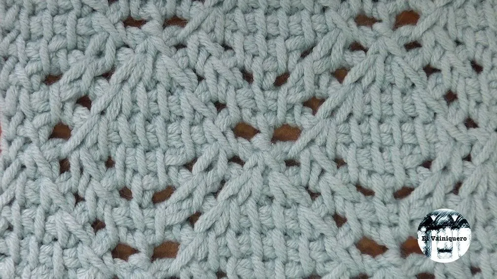 Punto tunecino calado 24