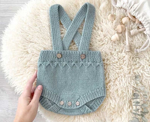 Patrón gratis cubrepañal tirantes punto Petit