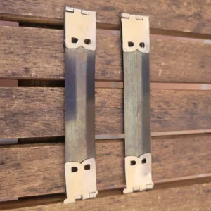 8 cm.