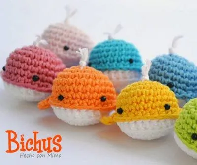 Patrón gratis ballenas mini